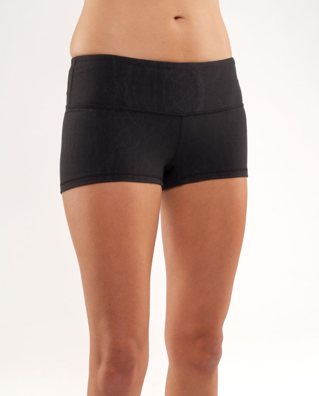 Lululemon Boogie Short - Black Nesting Black Bird Embossed