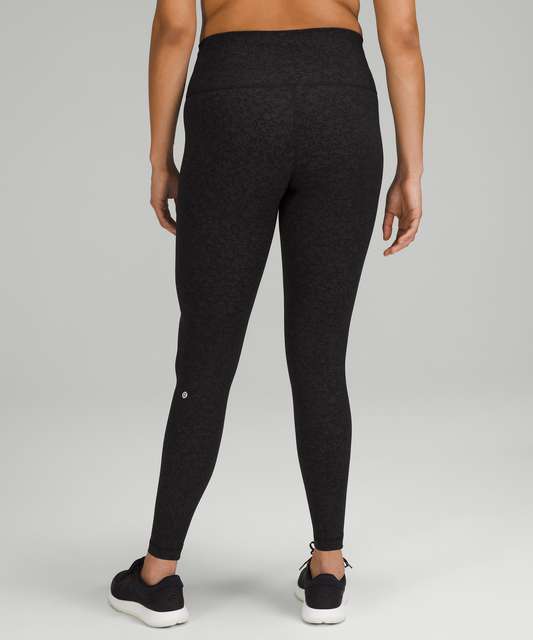 image trick finds/info] aligns 25 (cacao / charged indigo) - shoutout to  u/_natella! looks like the item code for single-lined 25 aligns is LW5DRJS  (no outside seam) : r/lululemon