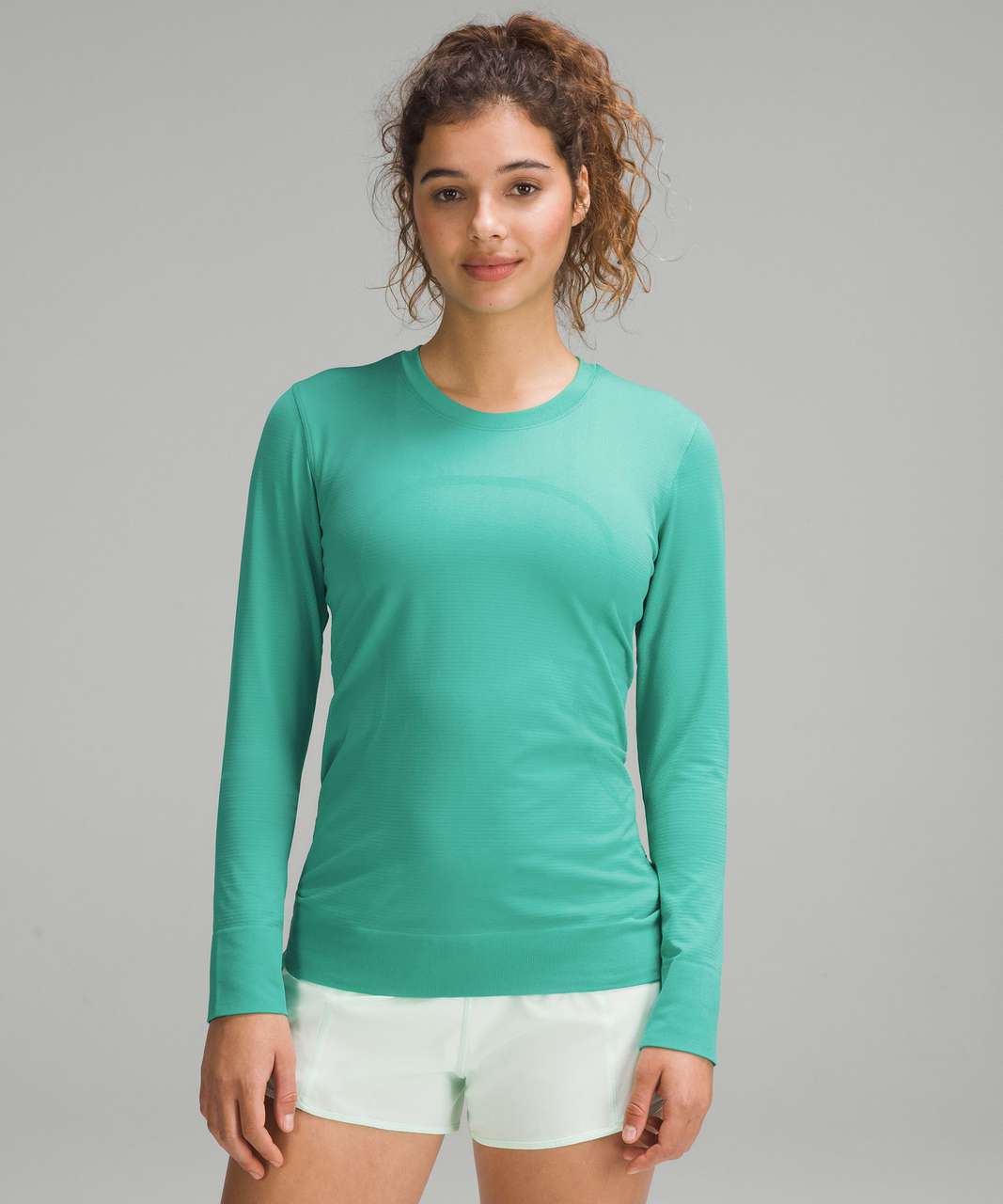 Swiftly Tech Long-Sleeve Shirt 2.0 *Race Length, Maldives Green/Mint  Moment