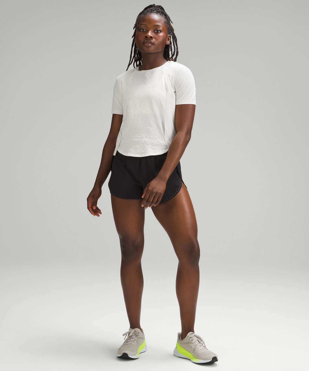 Lululemon Lightweight Stretch Running T-Shirt *Airflow - In-Sense Emboss Mini Bone / Bone