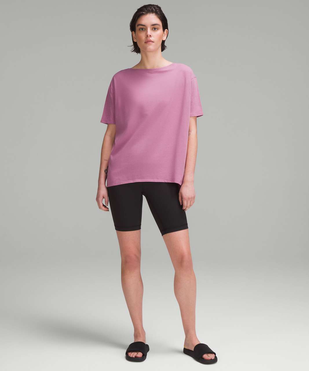 NWT Lululemon Back in Action Short Sleeve Shirt Magenta Purple Color Size 4