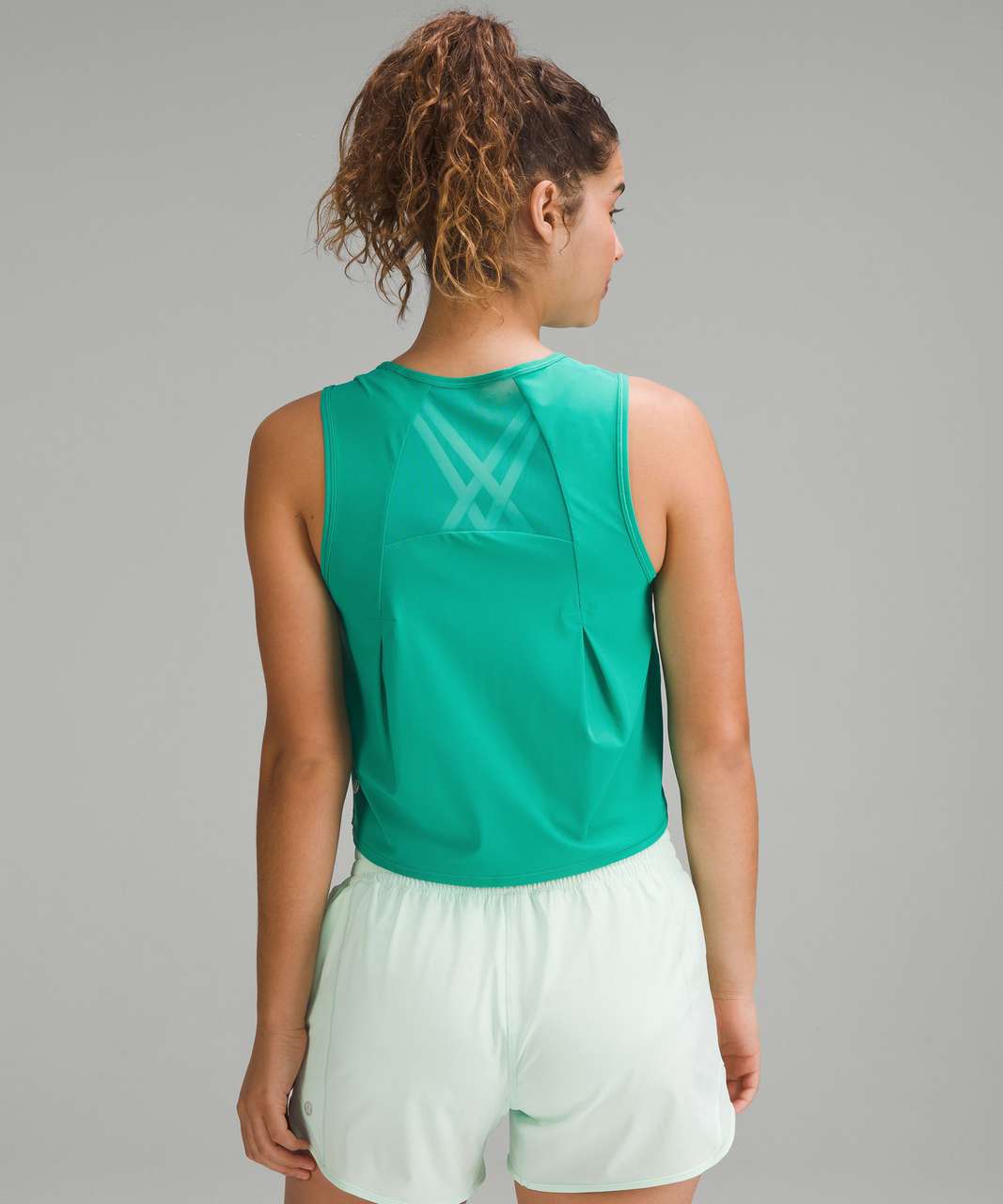 Lululemon Sculpt Cropped Tank Top - Maldives Green - lulu fanatics