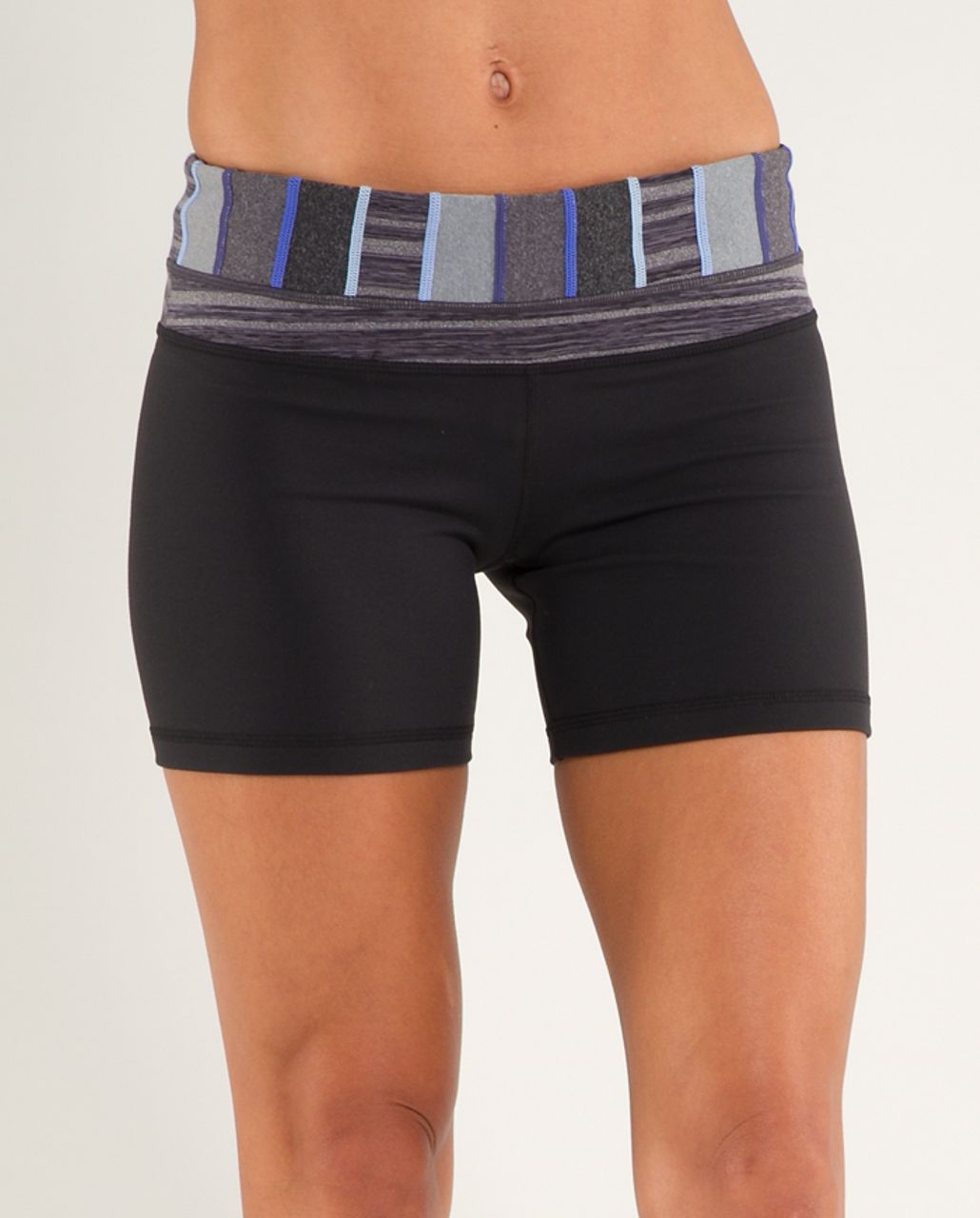 Lululemon Groove Short - Black /  Quilt 18