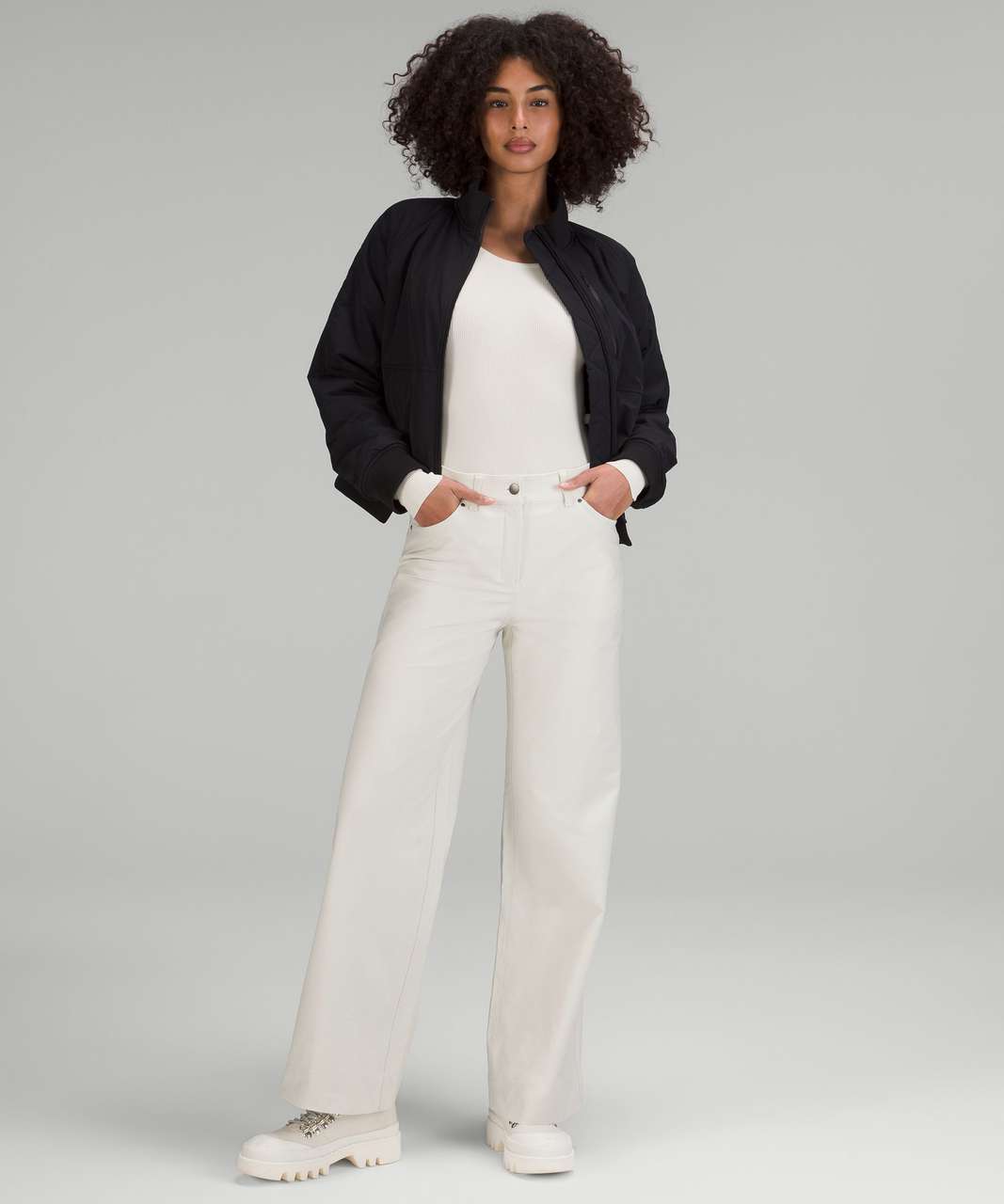 City Sleek 5 Pocket High-Rise Wide-Leg Pant *Full Length Light Utilitech, Women's Trousers, lululemon City Sleek高腰休闲裤£84.00 超值好货