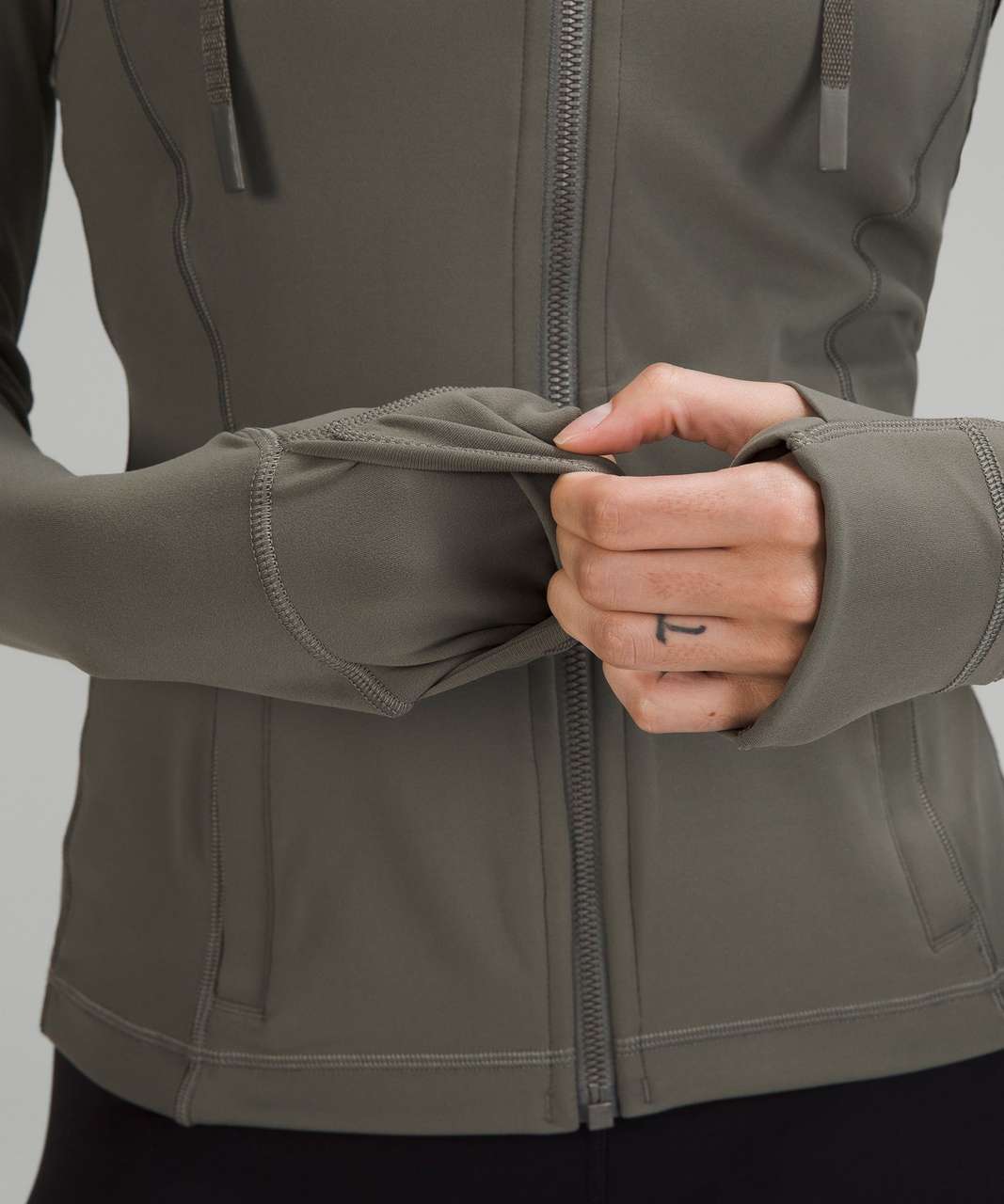 Marketplace find! Grey Sage Nulu Hooded Define Jacket (2) $55! Paired with  my Graphite Grey Align Shorts 6” (2) 😍 : r/lululemon