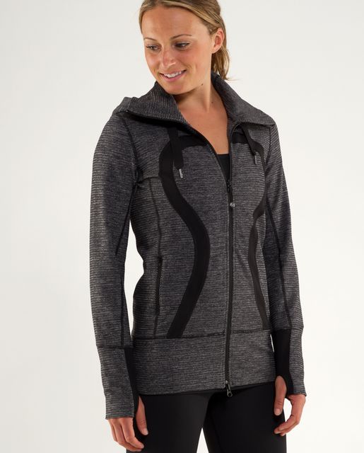 Lululemon Stride Jacket II - Bordeaux Drama - lulu fanatics