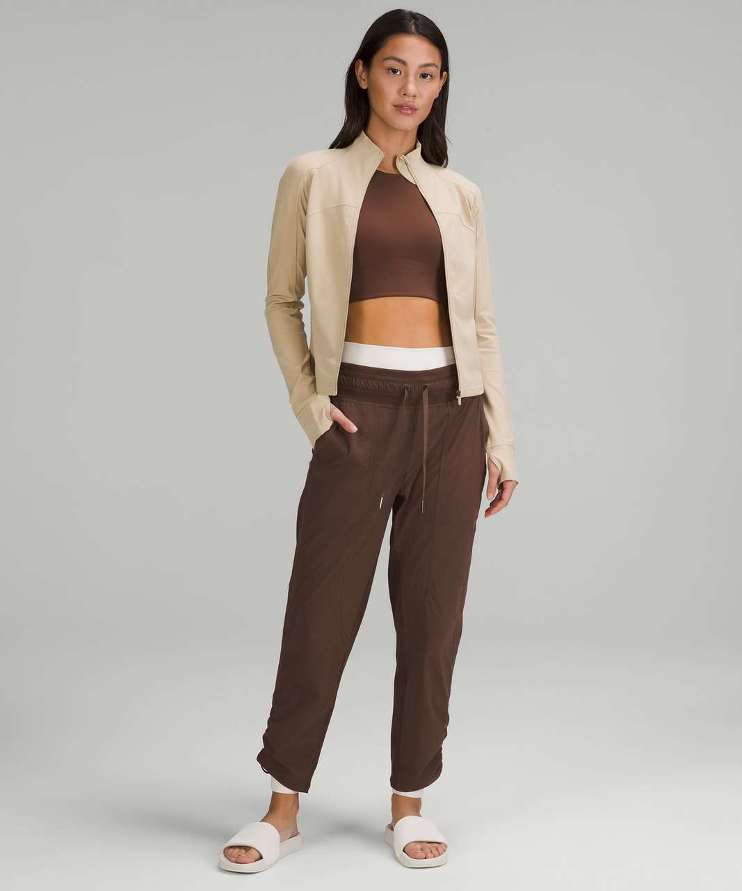 Lululemon Dance Studio Pant in Dark Bark(Brown/Chocolate), Women's Fashion,  Activewear on Carousell