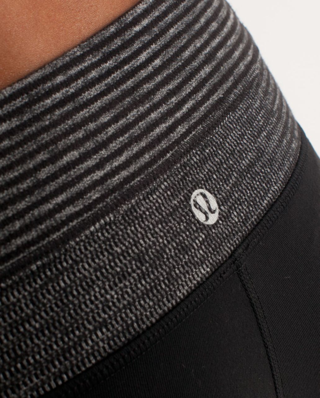 Lululemon Groove Pant (Regular) - Black /  Black Heathered Coal Mini Check