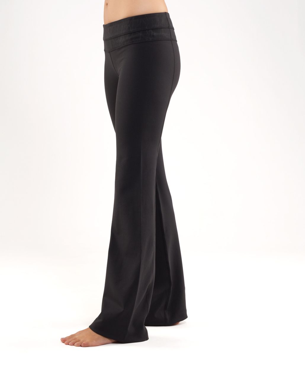 Lululemon Groove Pant (Regular) - Black /  Black Nesting Black Bird Print