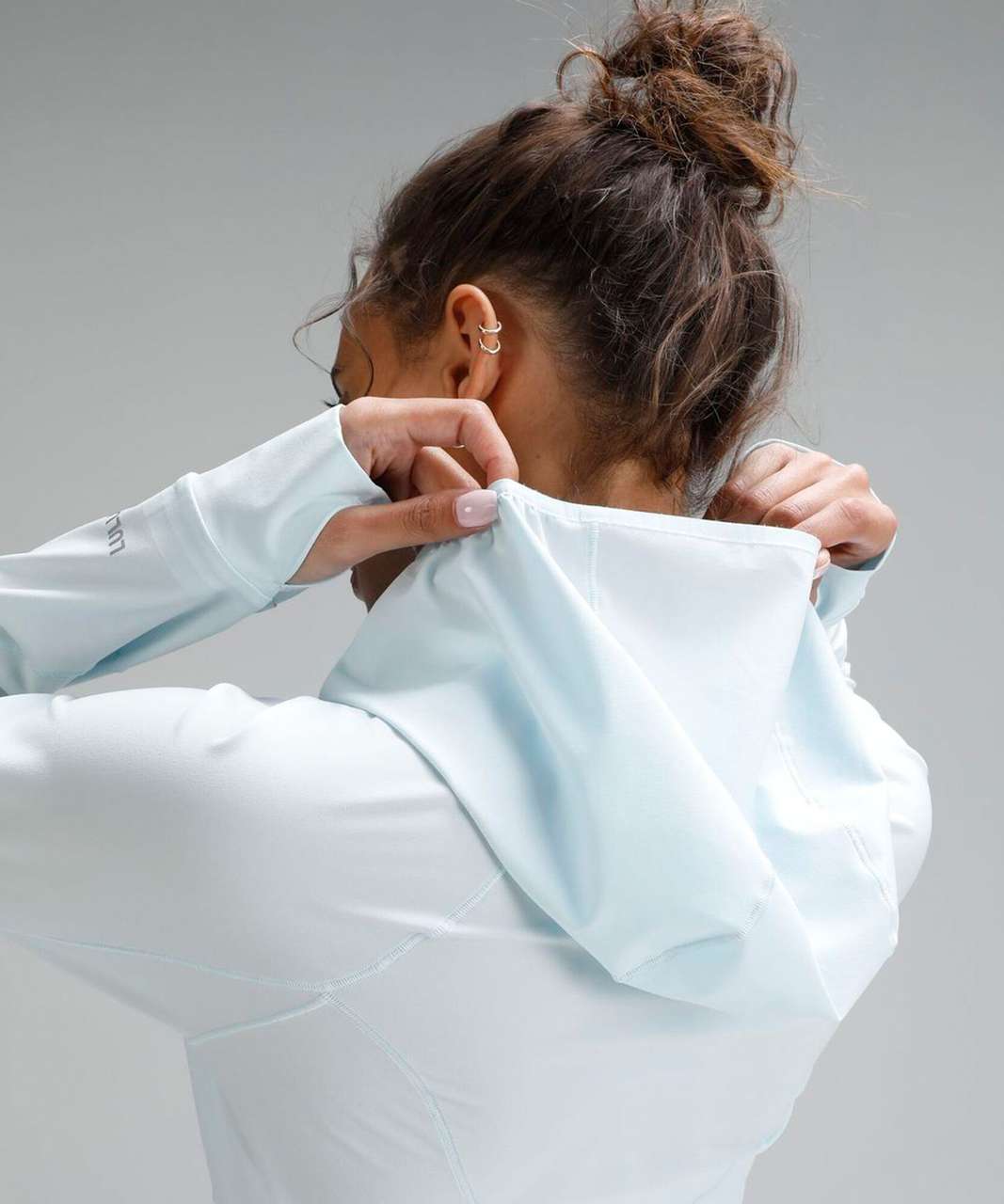 Lululemon Mist Over Windbreaker - Powder Blue