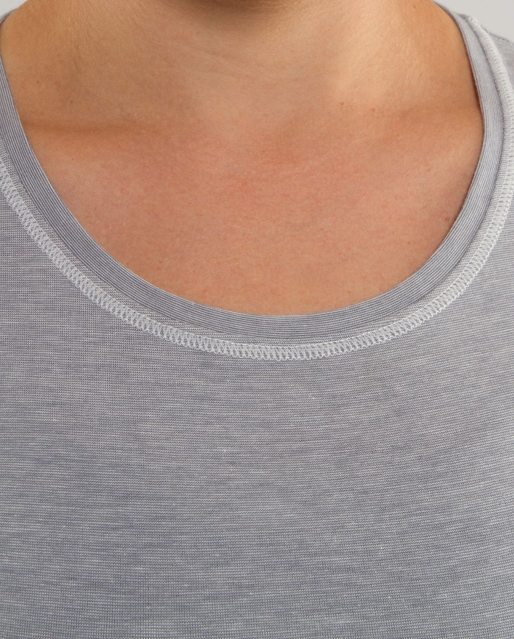 Lululemon Lively Crewneck Tee *Vitasea - Ghost Blurred Grey Mini Stripe