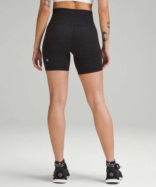 Fashion Jackson biker shorts outfit ideas Wearing lululemon Sweatshirt  lululemon WunderTrain Blac…