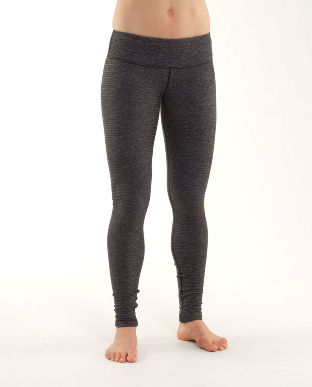 Lululemon Blue Black Reversible Wunder Under Leggings size 6