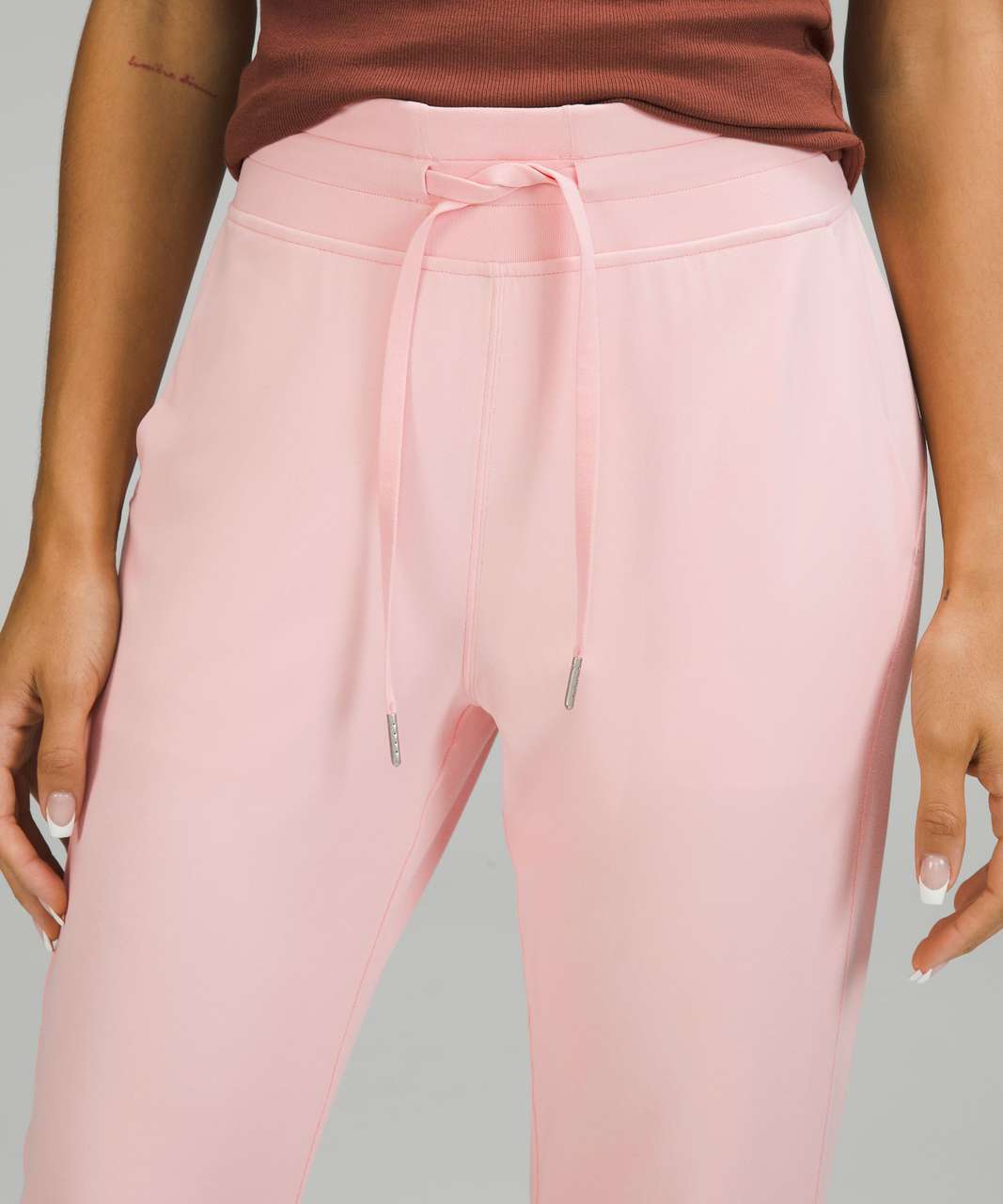 Lululemon Ready to Rulu Classic-Fit High-Rise Jogger *Full Length - Dew Pink