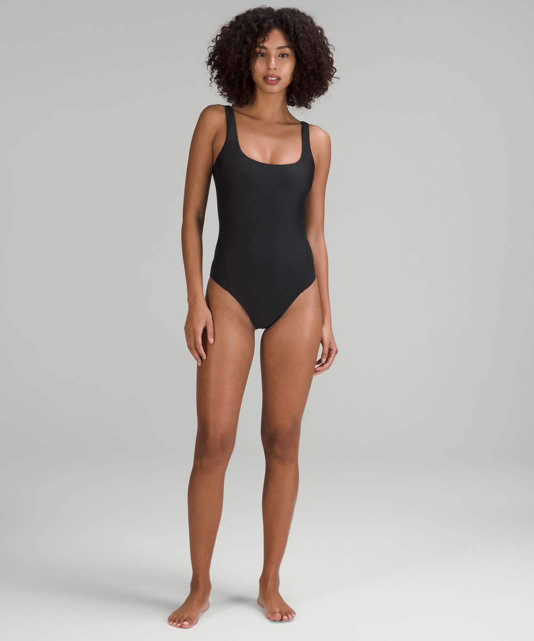 En Femme Scoop Neck Sport Tank Tucking Swimsuit