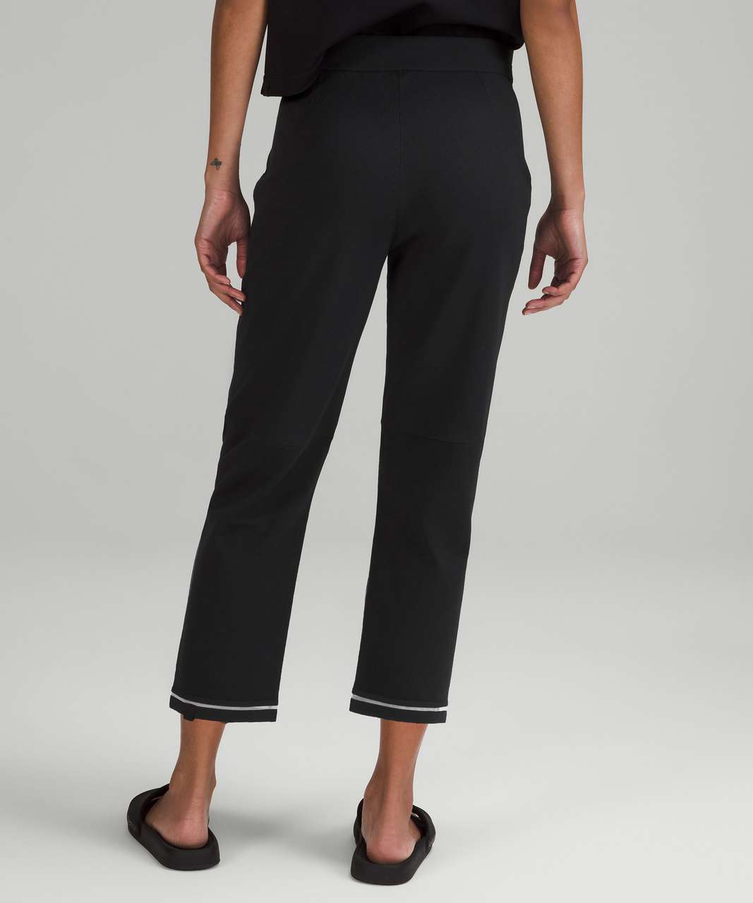 Lululemon Relaxed-Fit High-Rise Knit Cropped Pants 24 - Black - lulu  fanatics