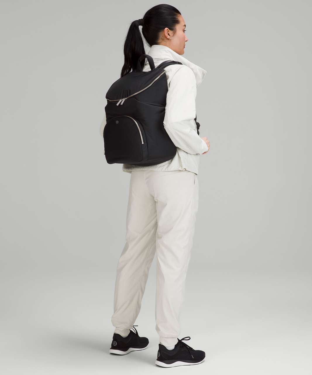 Lululemon New Parent Backpack 17L - Black / Silver Drop (First Release)