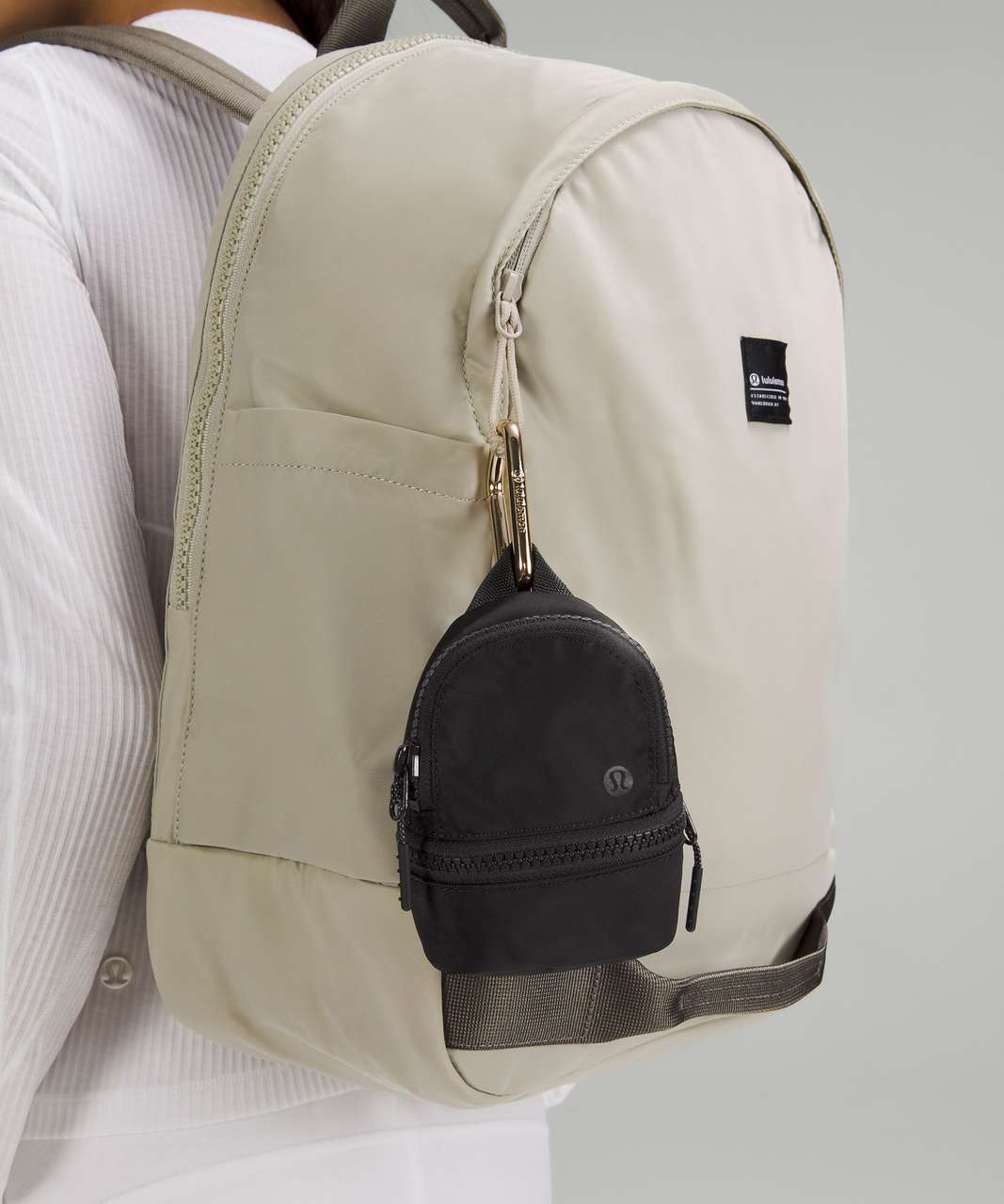 Lululemon City Adventurer Backpack *Nano - Black / Gold