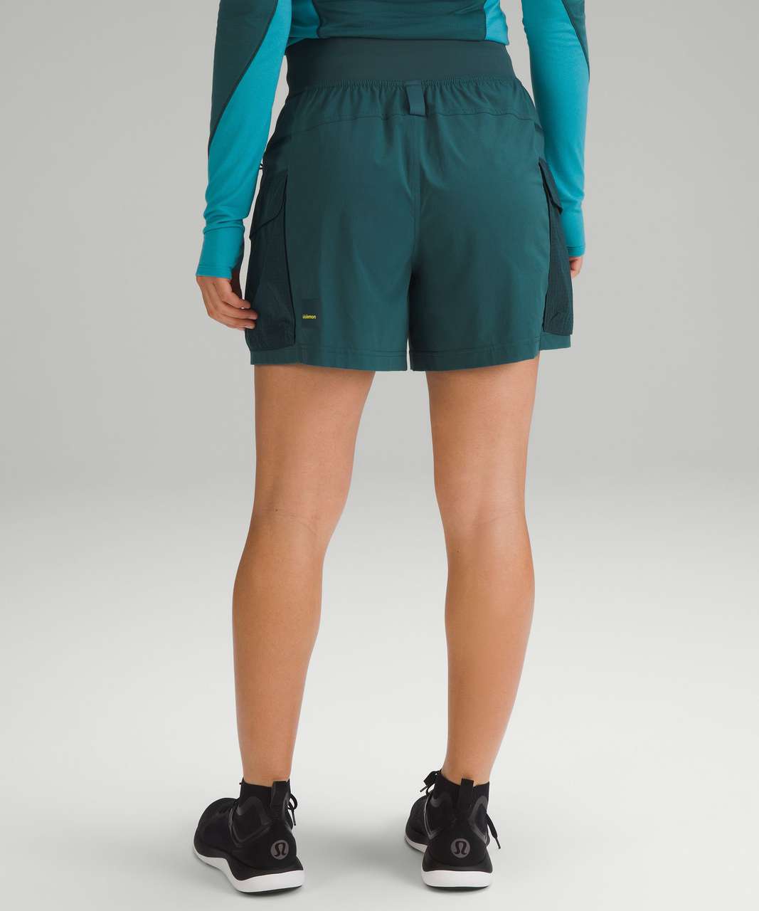 Lululemon Multi-Pocket Cargo High-Rise Hiking Short 5" - Green Jasper