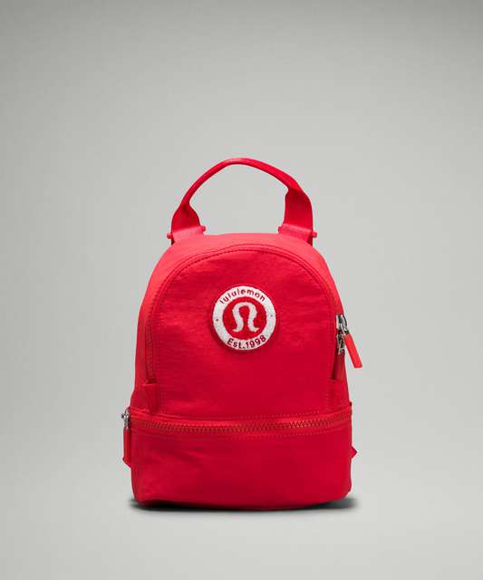 Lululemon City Adventurer Backpack Mini 10L, Aquila Green Twill Multi,  Large : : Clothing, Shoes & Accessories