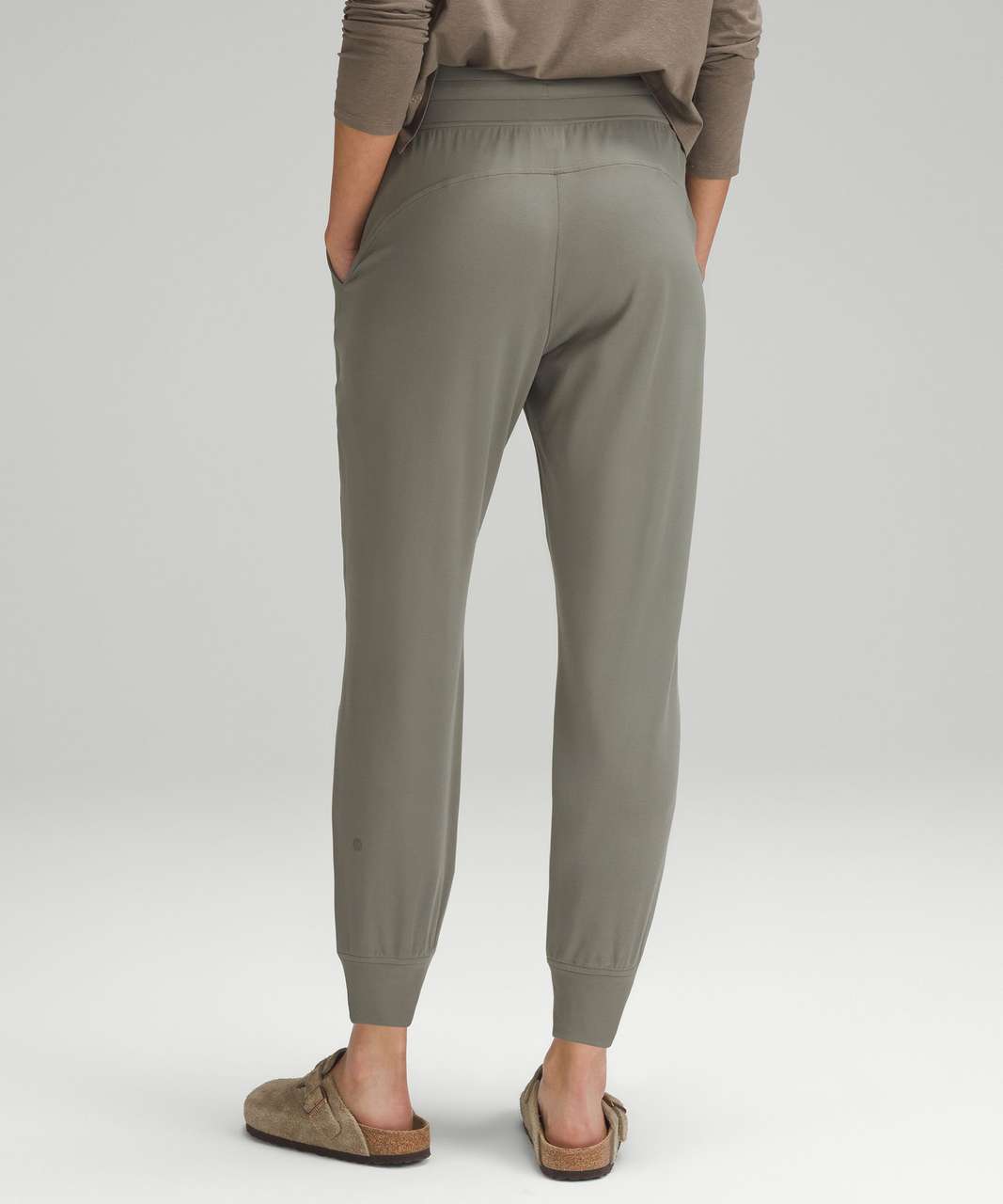 Lululemon Ready to Rulu Jogger 7/8 - Rhino Grey - lulu fanatics