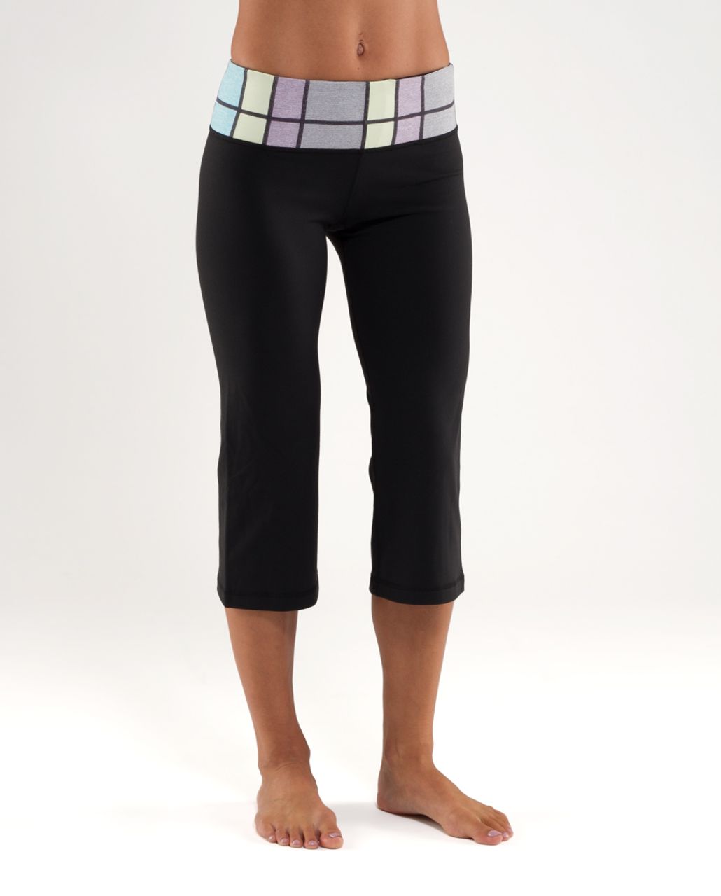 Lululemon Groove Crop - Black /  Quilt 17 /  Quilt 17