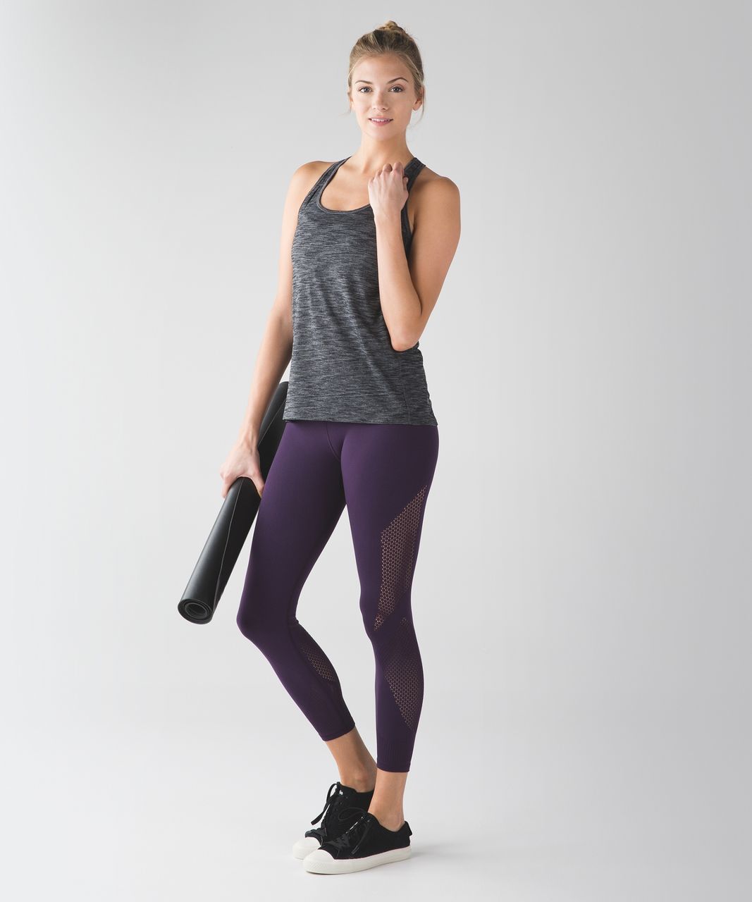 Lululemon Enlighten Tight Contour - Deep Zinfandel