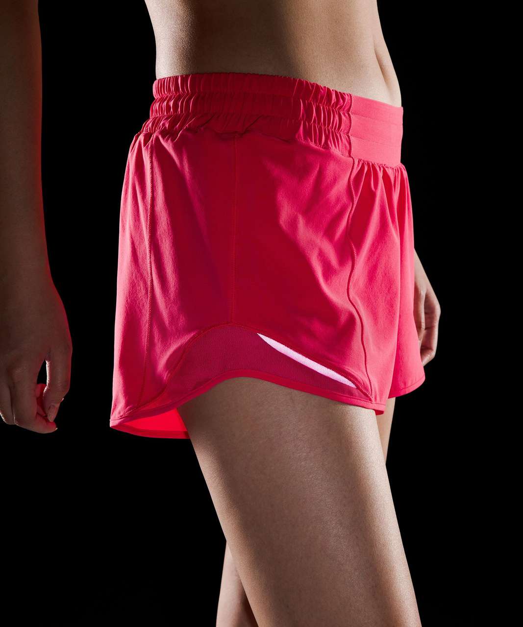 Lululemon Hotty Hot Low-Rise Lined Short 4" - Lip Gloss