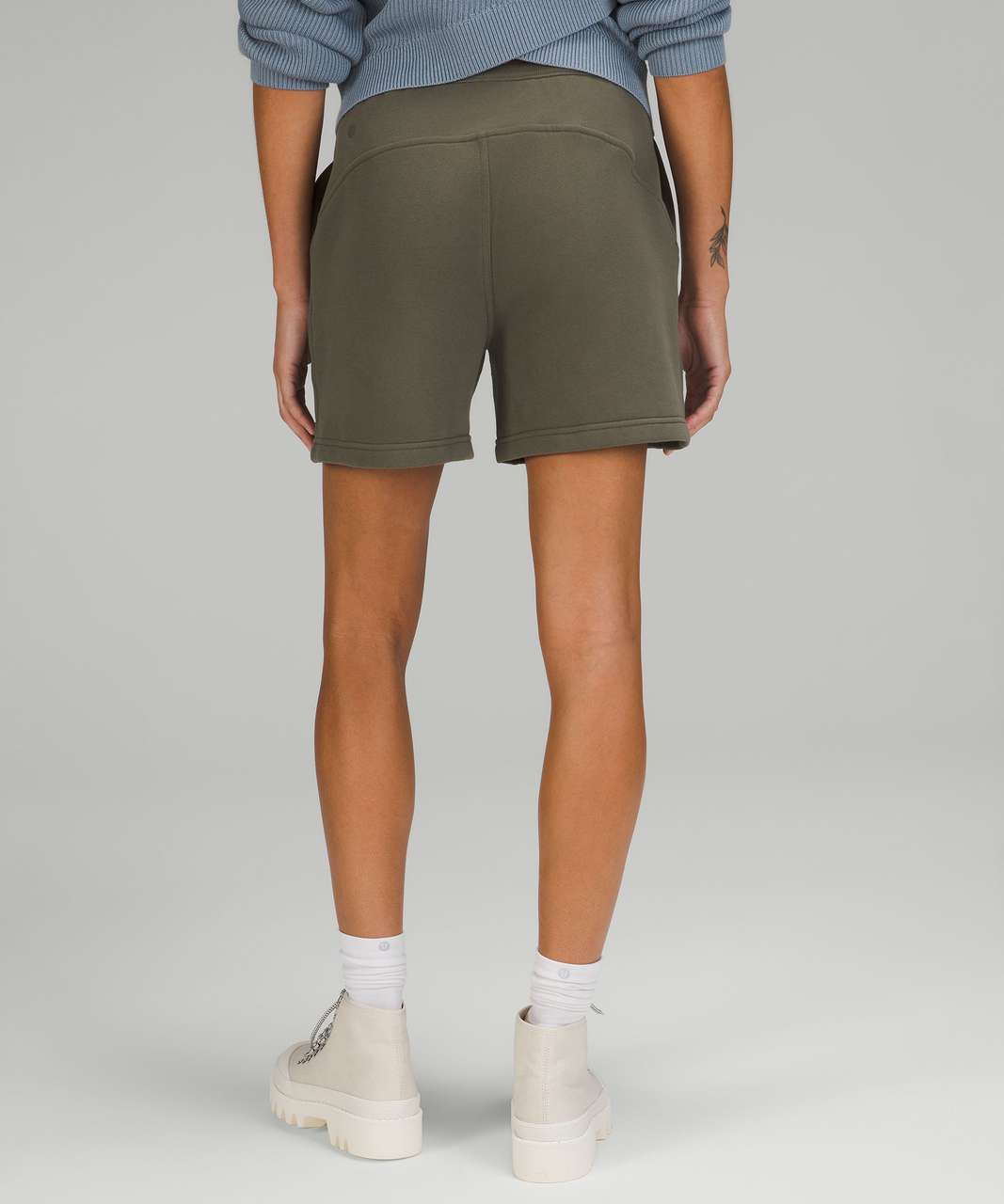 Lululemon Scuba High-Rise Short 5 - Army Green - lulu fanatics