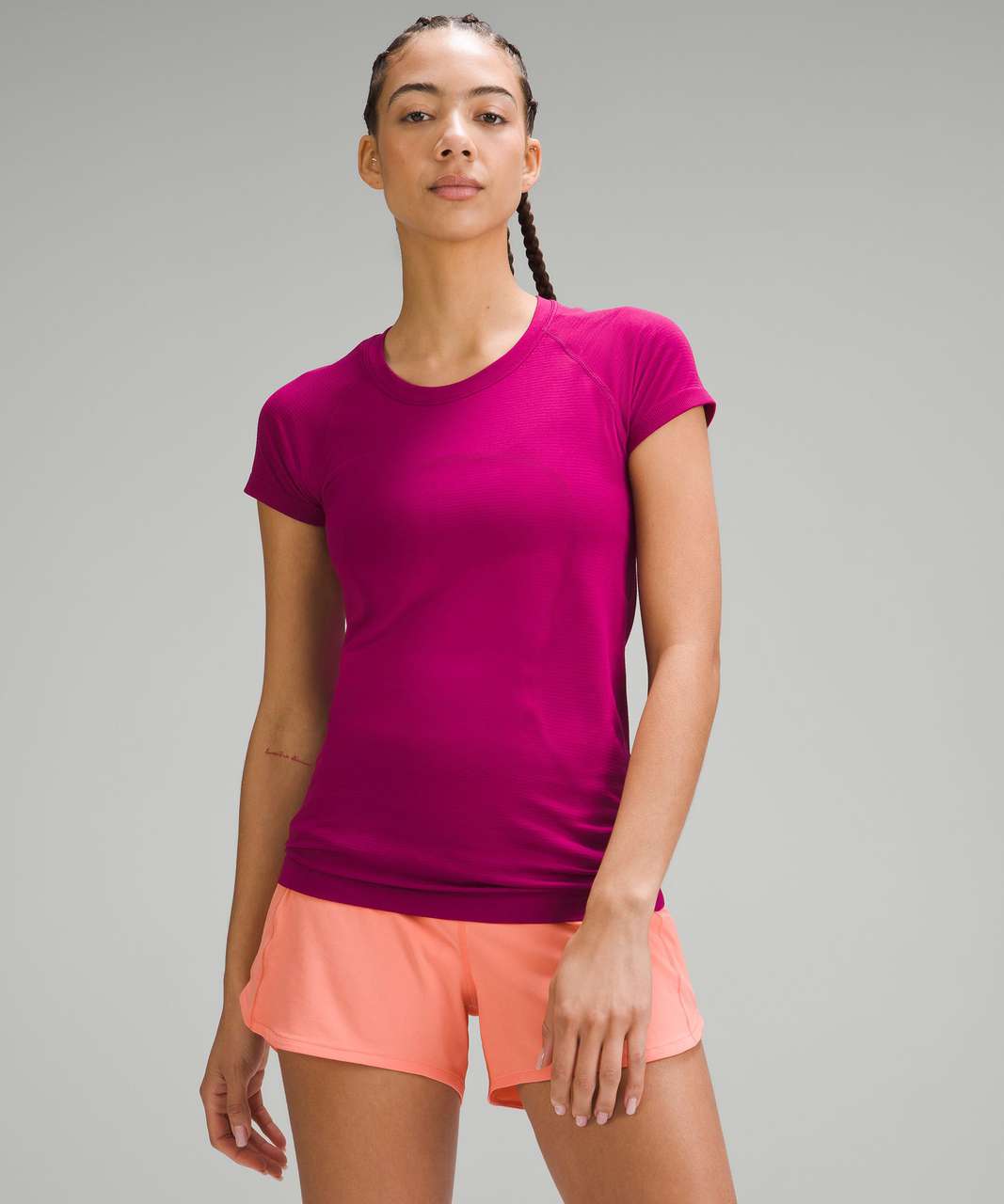 Lululemon Swiftly Tech Short-Sleeve Shirt 2.0 - Magenta Purple / Magenta Purple