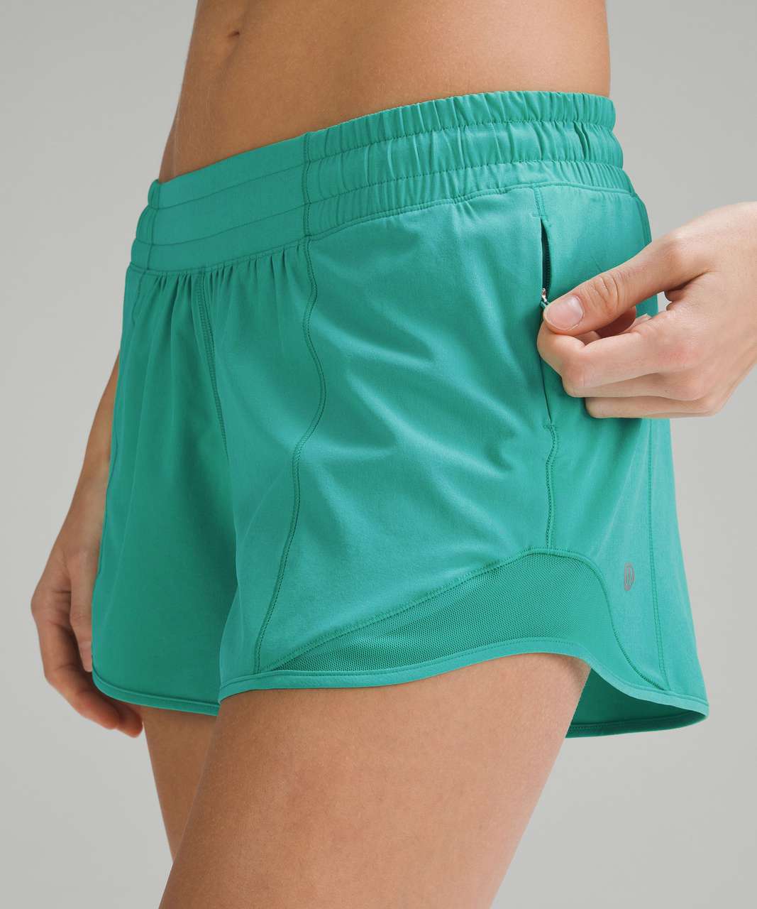 Lululemon Hotty Hot Low-Rise Lined Short 4" - Kelly Green