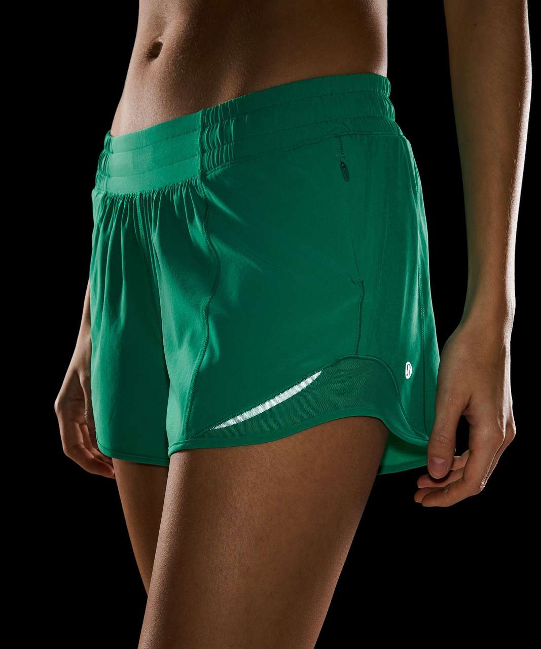 Lululemon Hotty Hot Low-Rise Lined Short 4" - Kelly Green
