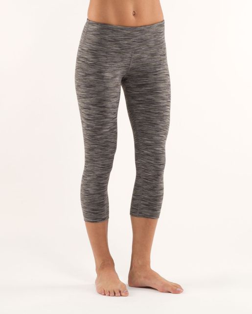 Lululemon Wunder Under Crop III (Second Release) - Black - lulu fanatics