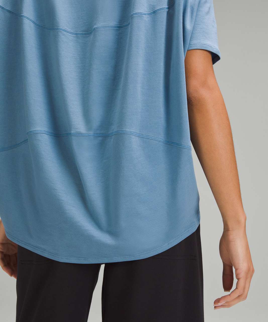 Lululemon Back in Action Short-Sleeve T-Shirt - Utility Blue