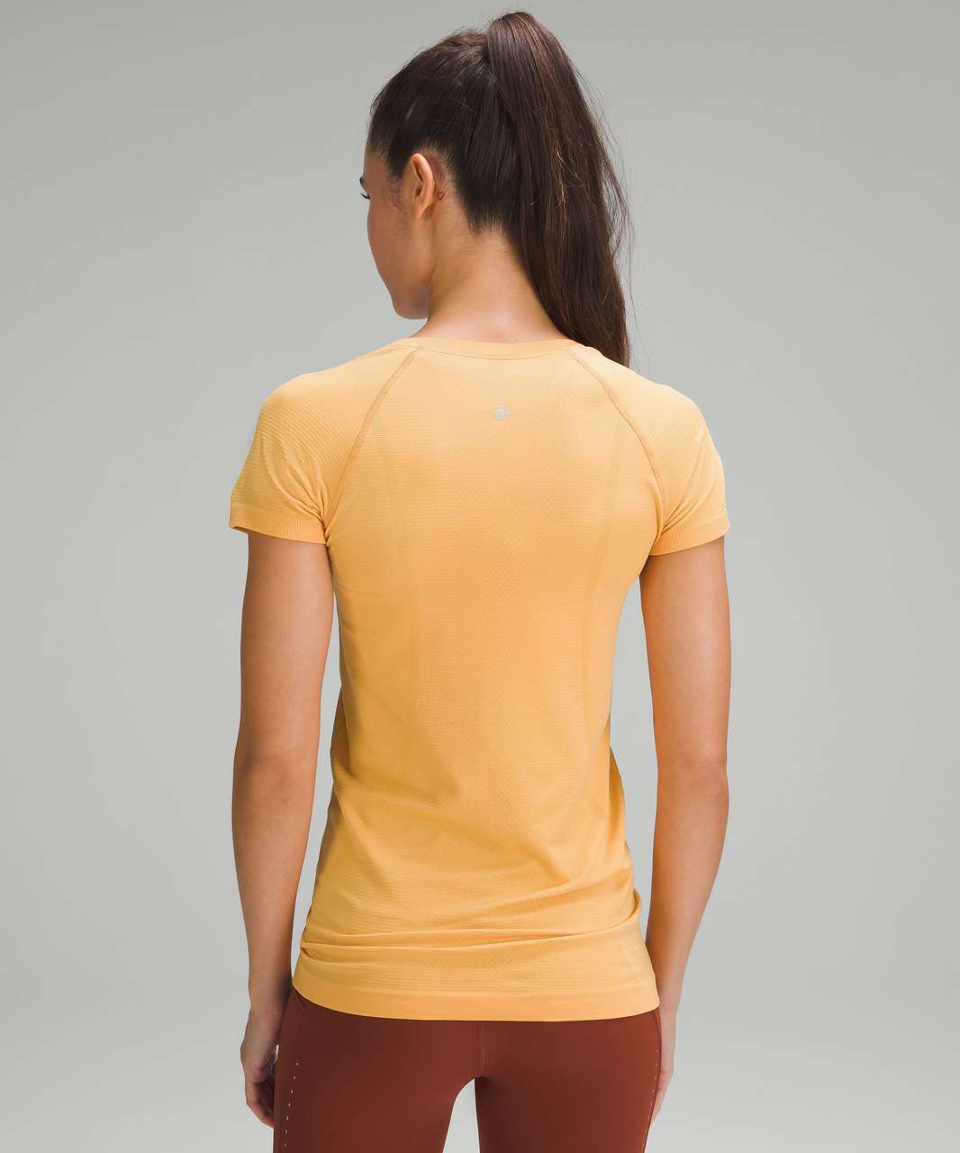 Lululemon Swiftly Tech Short-Sleeve Shirt 2.0 - Mango Dream / Mango Dream