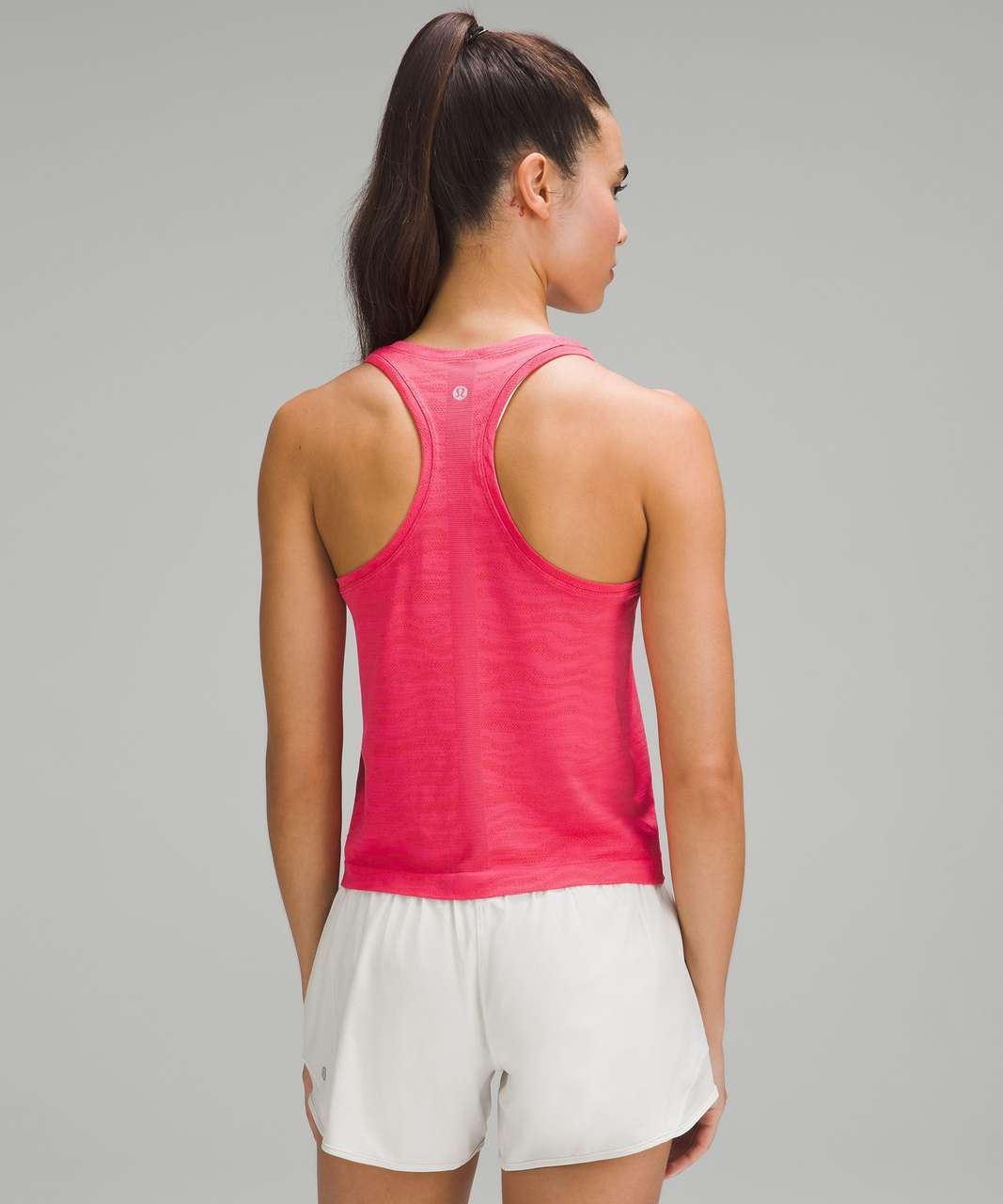 Lululemon Swiftly Tech Racerback Tank Top 2.0 *Race Length - Fluid Wave Lip Gloss / Hot Heat