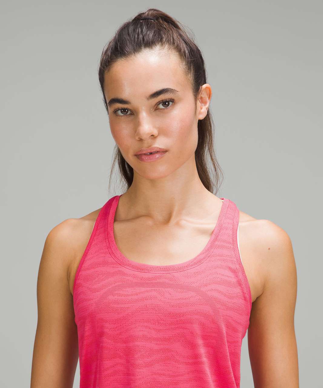 Lululemon Swiftly Tech Racerback Tank Top 2.0 *Race Length - Fluid Wave Lip Gloss / Hot Heat