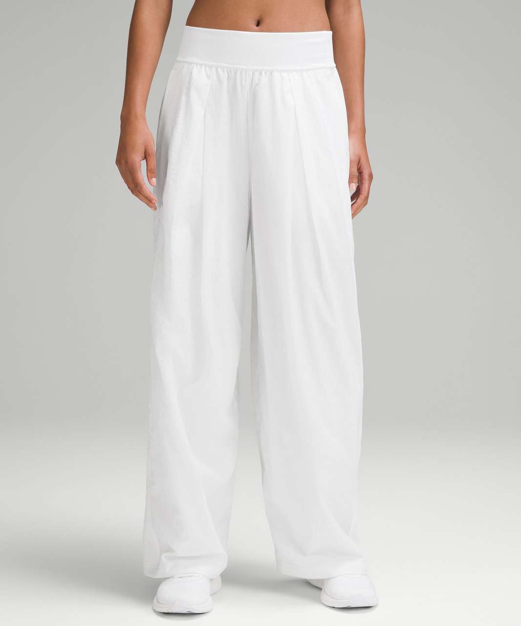 Lululemon Lightweight Tennis Mid-Rise Track Pants *Full Length - White -  lulu fanatics