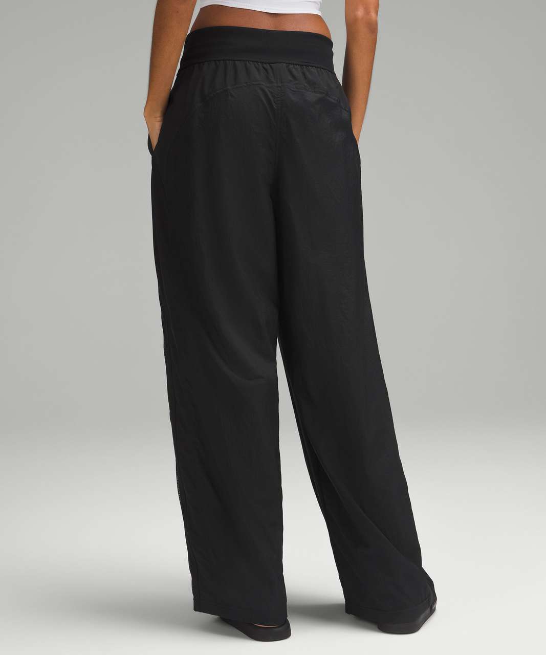 Lululemon Scuba Mid-Rise Wide-Leg Pant *Full Length - Black - lulu fanatics