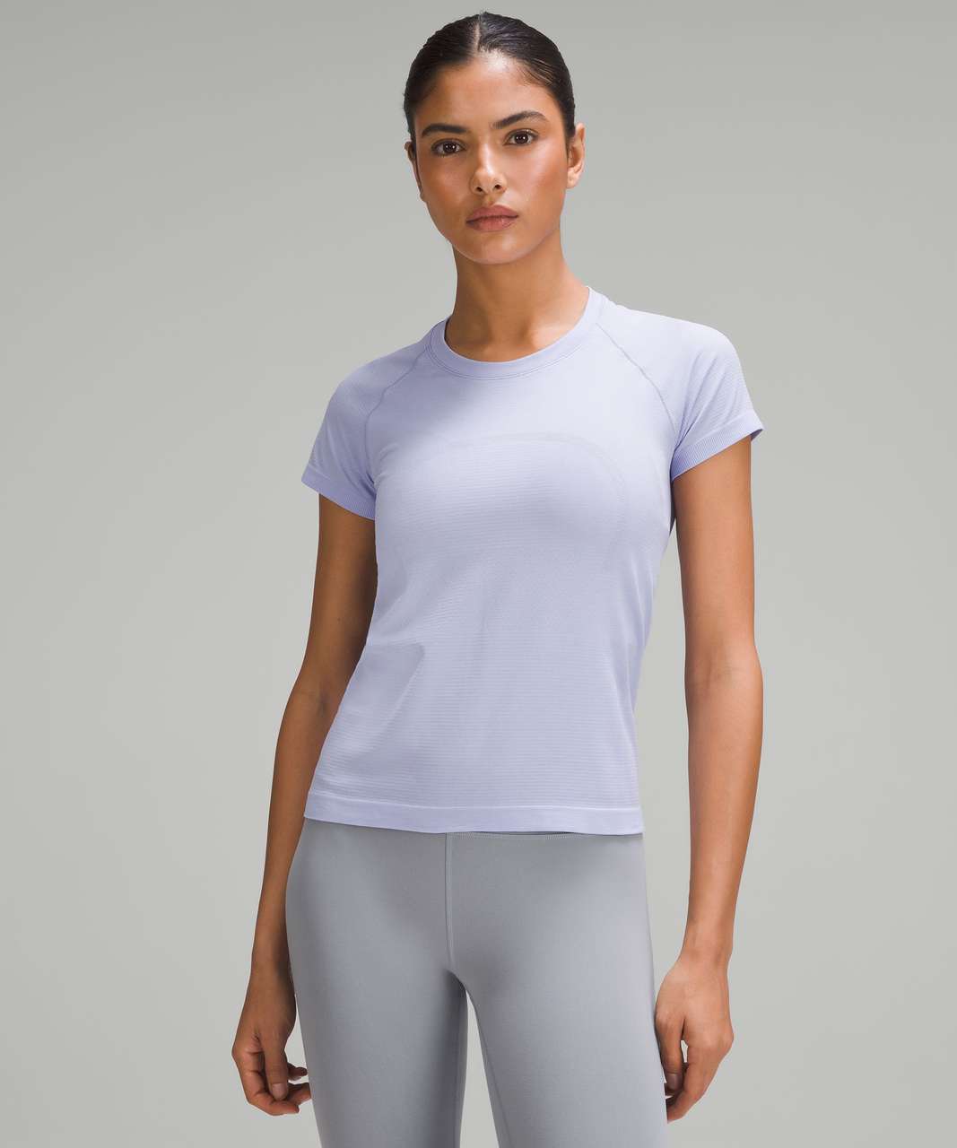 lululemon SWIFTLY TECH SHORT SLEEVE 2 0 SMOKE - Basic T-shirt