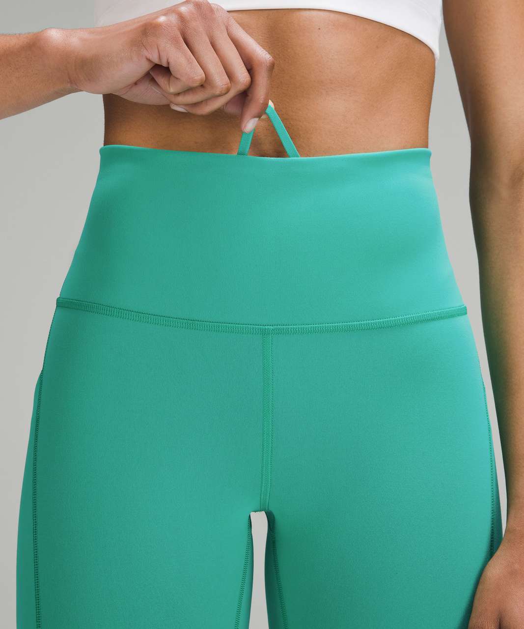 Lululemon Wunder Train High-Rise Crop with Pockets 23" - Kelly Green