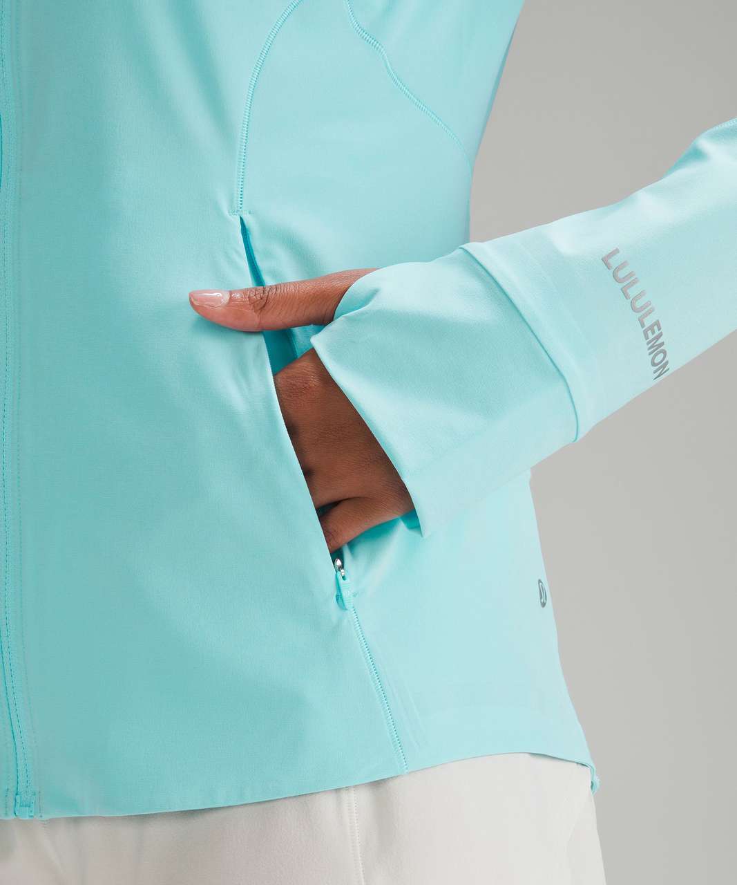 Lululemon Mist Over Windbreaker - Cyan Blue