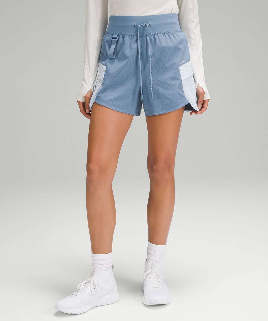 Lululemon Real Quick Shorts Women Size 4 Breezy Light Blue - $40