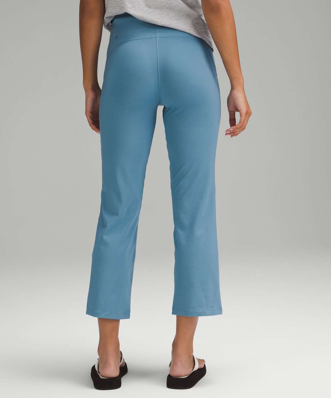 Lululemon Smooth Fit Pull-On High-Rise Cropped Pant - Utility Blue