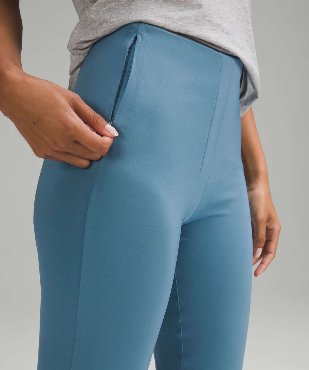 Lululemon Smooth Fit Pull-On High-Rise Cropped Pant - Utility Blue