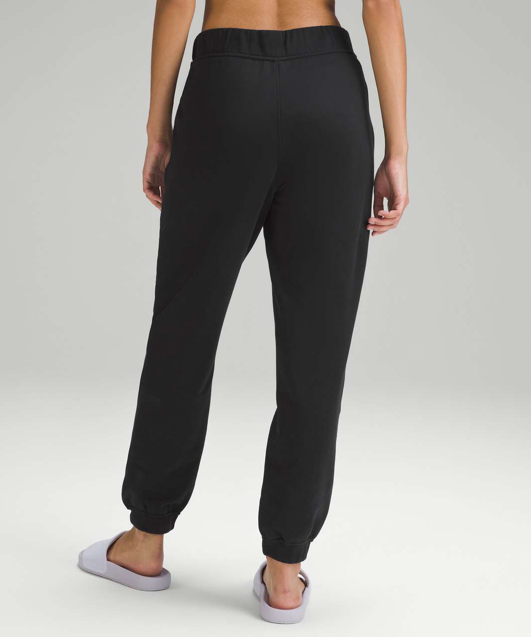 Lululemon Relaxed High-Rise Jogger - Black - lulu fanatics