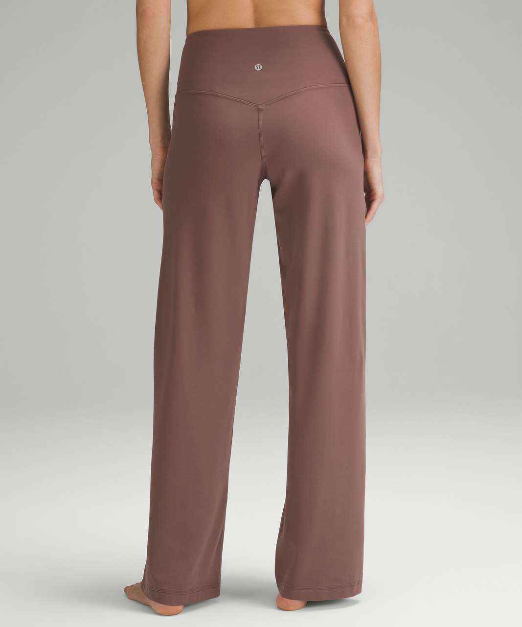 https://storage.googleapis.com/lulu-fanatics/product/84549/1280/lululemon-lululemon-align-high-rise-wide-leg-pant-31-dark-oxide-054392-448671.jpg