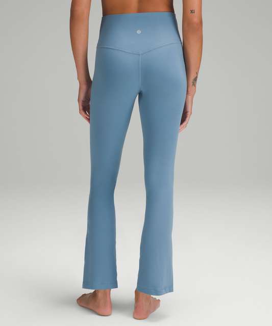 Poolside blue flare Lululemon leggings  Lululemon leggings, Flare leggings,  Flares