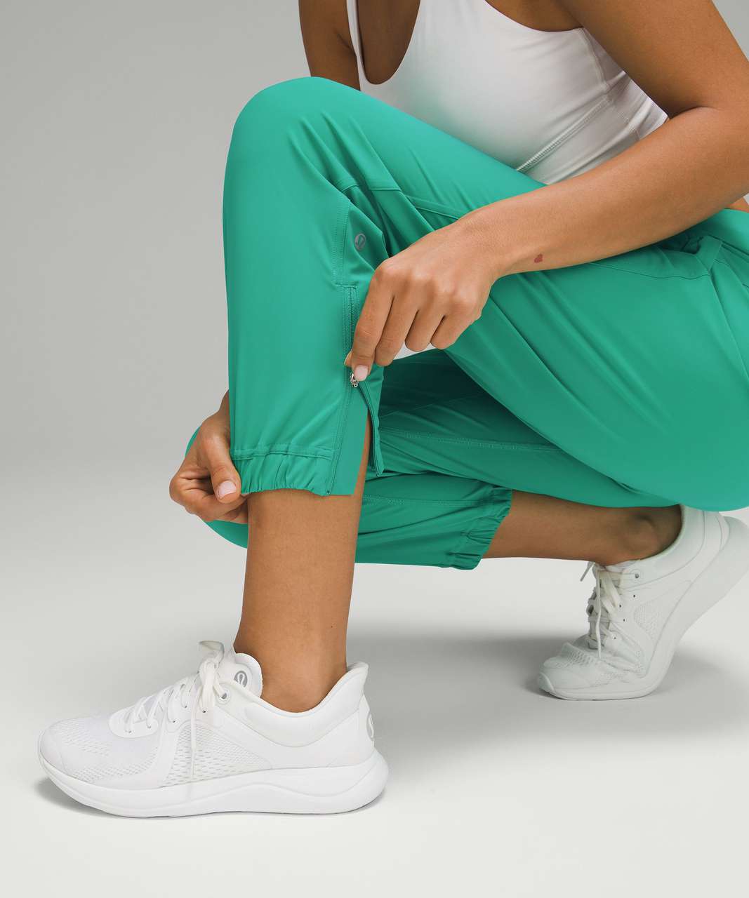 Lululemon Adapted State High-Rise Cropped Jogger - Kelly Green