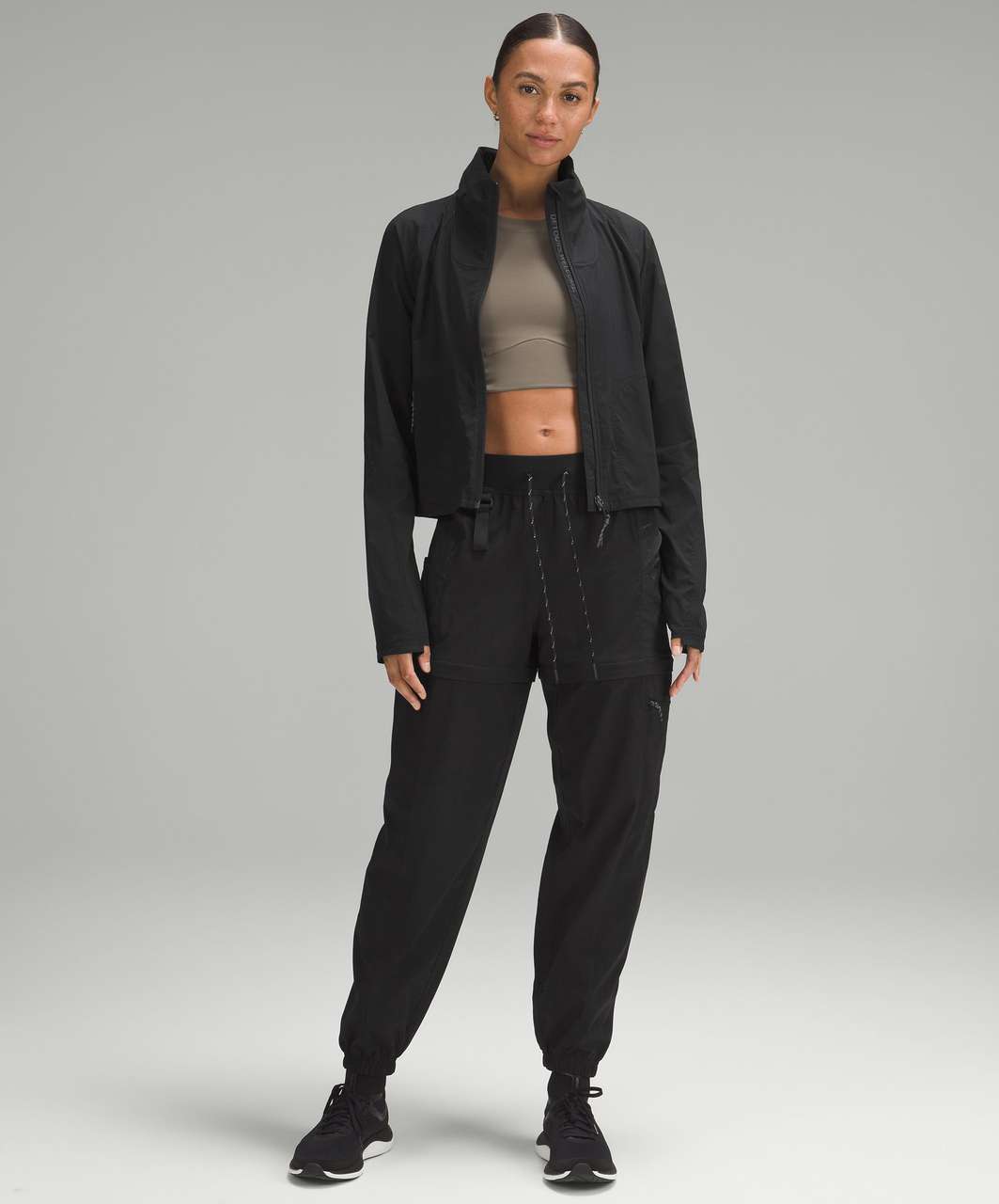 Lululemon Wanderer Cropped High Rise Jogger black size 10 in 2023